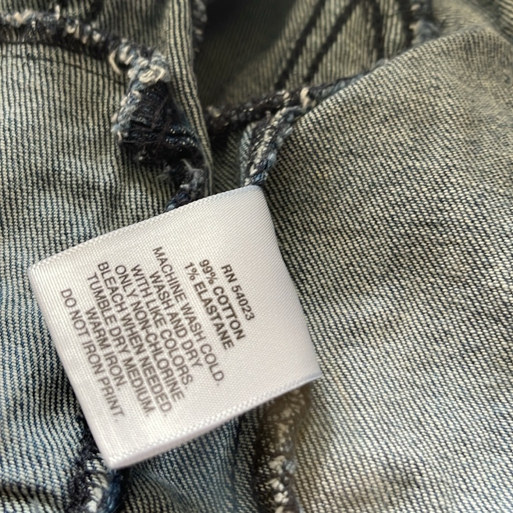 Baby Gap 1969 Denim Jean Jacket. Size 12-18 - Picture 6 of 7